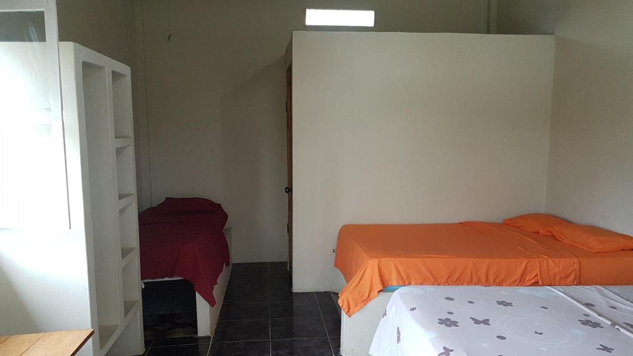 Montanita Garden Hostal Экстерьер фото
